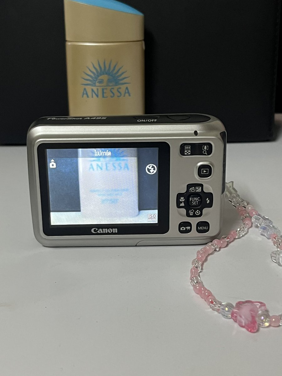 tttaammp's tweet photo. Canon powershot a495📸👀💖
รุ่น K.จูน กล้องทำงานเต็มระบบ  แฟ���ชฉ่ำ มีรอยตามการใช้งานเล็กน้อย 

✨ 3700 free shipping ka✨
#กล้องดิจิตอลคอมแพค #กล้องดิจิตอลราคาถูก  #กล้องดิจิตอล #กล้องดิจิตอลมือสอง #ส่งต่อเสื้อผ้ามือสอง #โล้ะตู้เสื้อผ้า #ส่งต่อstylist #กล้องมือสอง https://t.co/ZgL2mcLhN9