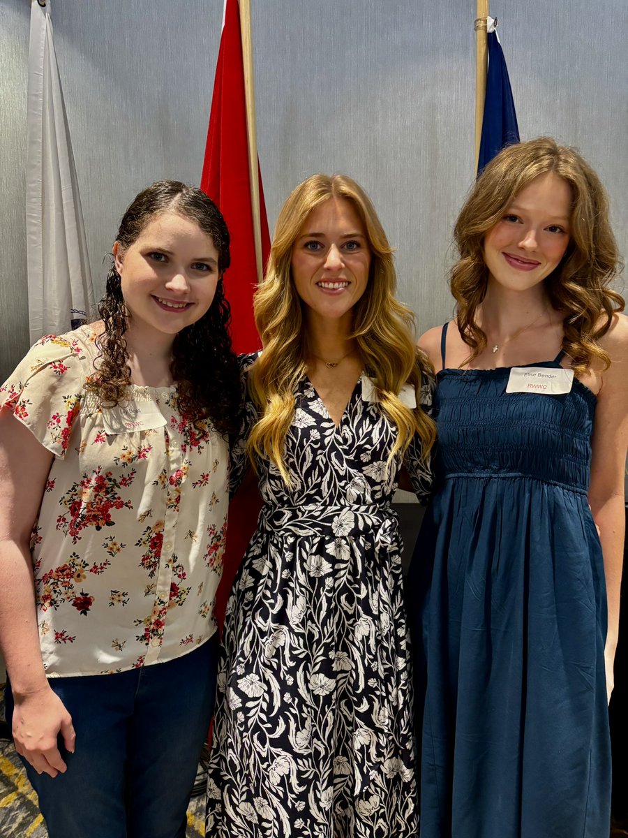 hanwhit's tweet image. It was great speaking to like-minded groups a couple weeks ago about #YWLS - looking forward to seeing the students they sponsored attend this week!
@tpusastudents
