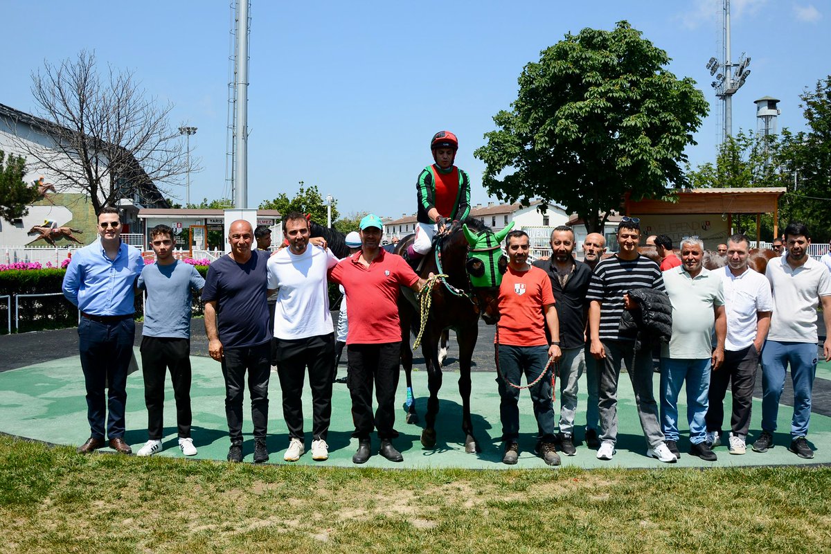 Çelikoğlu Ekürisi & Harası tweet media