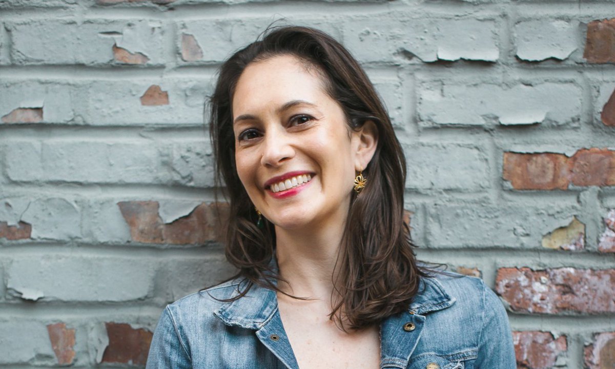 🎤 Catch Carla Tantillo Philibert LIVE at the Summer SEL Symposium on June 12 in Rockford, IL!

✨ Session: Thoughts + Feelings = Actions
💬 Keynote: Laugh, Learn, and Lead On

Join us for a day of care + connection 👉 ow.ly/XAJz50W7Rvg
#SEL #EdLeadership #TeacherTwitter