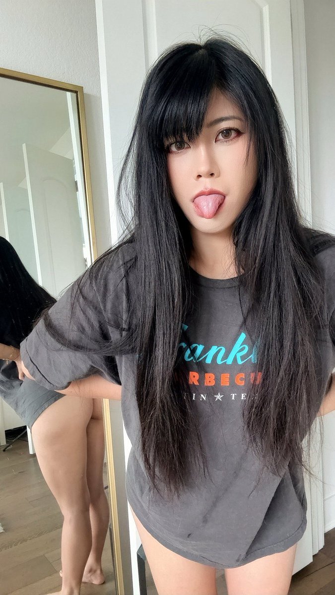 Do girls always have to dress up or can we just wear big shirts and call it a day?