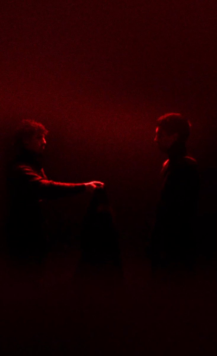 blurrywallows's tweet photo. THIS IS OFFICIALLY THE MOST IMPORTANT TWENTY ONE PILOTS ERA https://t.co/J58MgmOBG0