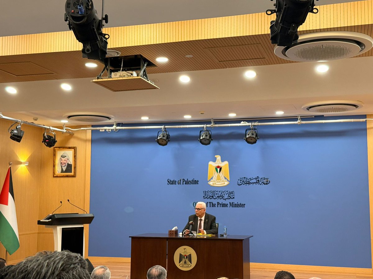 تعزيز التعاون بين وزاره الصحة الفلسطينية و تجمع الأطباء الفلسطينيين في أوروبا
palmedeurope.org/ramallah/
شارك الدكتور ضياء أبو سنينة، مدير مكتب تجمع الأطباء الفلسطينيين في أوروبا – الضفة الغربية كممثل عن التجمع في اللقاء  الرسمي الذي دعت له  وزارة الصحة الفلسطينية