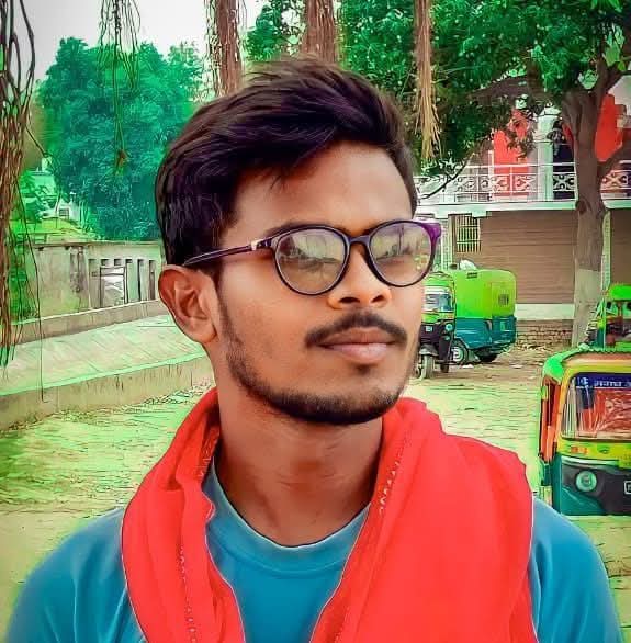 इंकलाबी नौजवान सभा के बिहार राज्य सह सचिव, कॉमरेड पंचम मांझी अब हमारे बीच नहीं रहे। मात्र 23 वर्ष की आयु में, अचानक तबीयत बिगड़ने के कारण उन्होंने पटना एम्स में अपनी अंतिम सांस ली।

कल 12 जून को पूरे बिहार में उनकी स्मृति में शोक सभाएं आयोजित की जाएंगी।