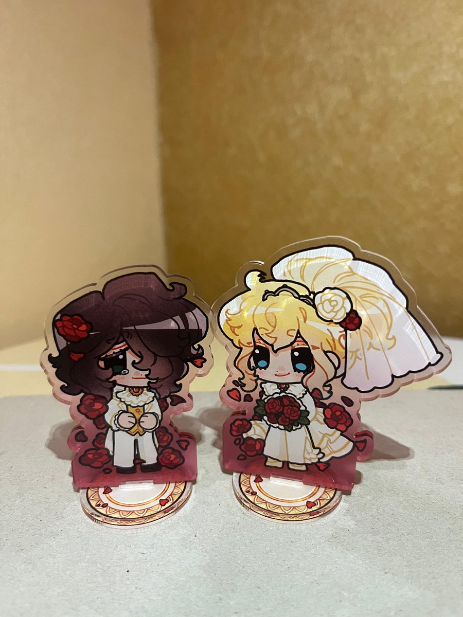akucintapisgor's tweet image. my ao standee test print came earlier today theyre soo cutee