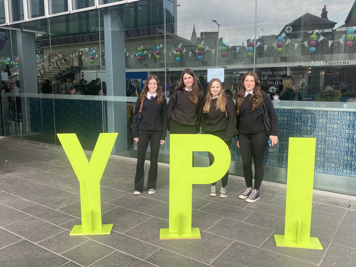 Miss Ritchie tweet media