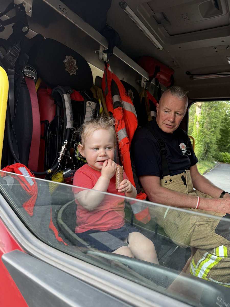Kudos to <a href="/manchesterfire/">Greater Manchester Fire and Rescue Service</a> Bolton division who whilst attending a scene on our street, took the time to show my toddler around the engine. She loved it!