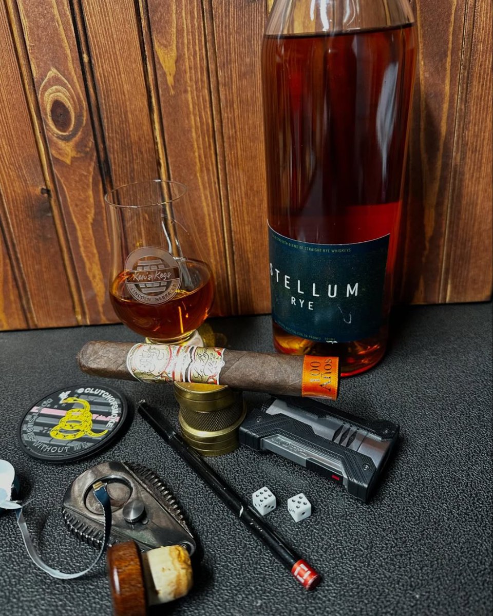 perfeccigar's tweet image. Bold flavor, sharp tools, and smooth rye—this setup is a full send. The PerfecDraw® keeps your pull flawless while the rest of the lineup brings the fire. 

#PerfecDraw #StellumRye #CigarGear #CigarTools