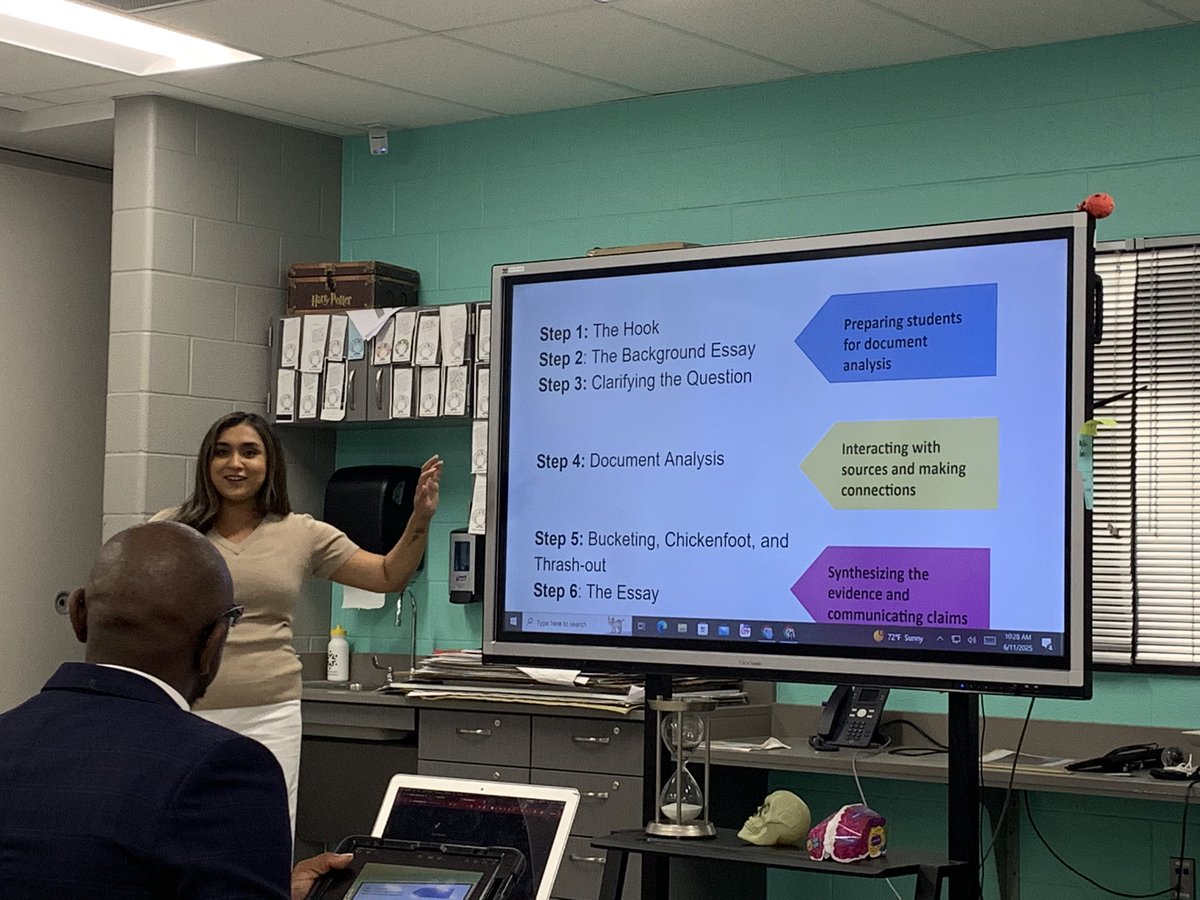 Jenniferc40456's tweet image. Imali Kent from @DBQProject presented an awesome session on how to implement DBQ Project resources in the classroom. #KEDCgrants @KEDC_HERO