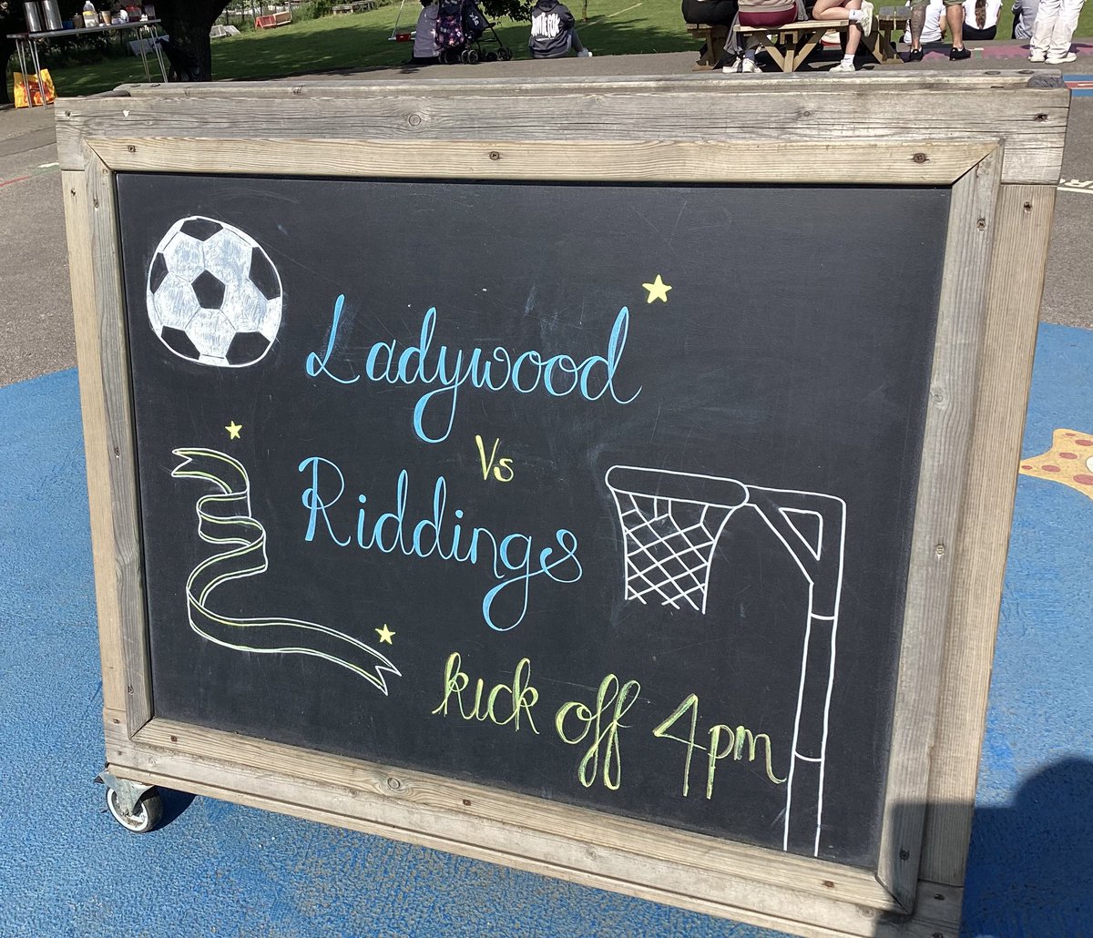 Mr Stevens tweet media