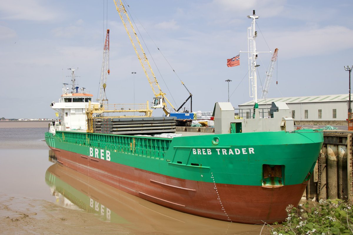 BREB TRADER IMO 9369526 New Holland 11/06/25