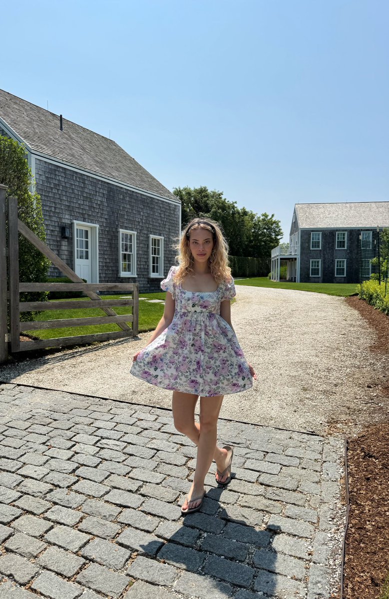 Nantucket isn’t a real place: 

- All twins wear matching clothes no matter how old they are 

-If you order a cappuccino they will ask you what type of milk you want and if you say whole milk they will be confused and ask again

-You need to get permission from town hall to wear