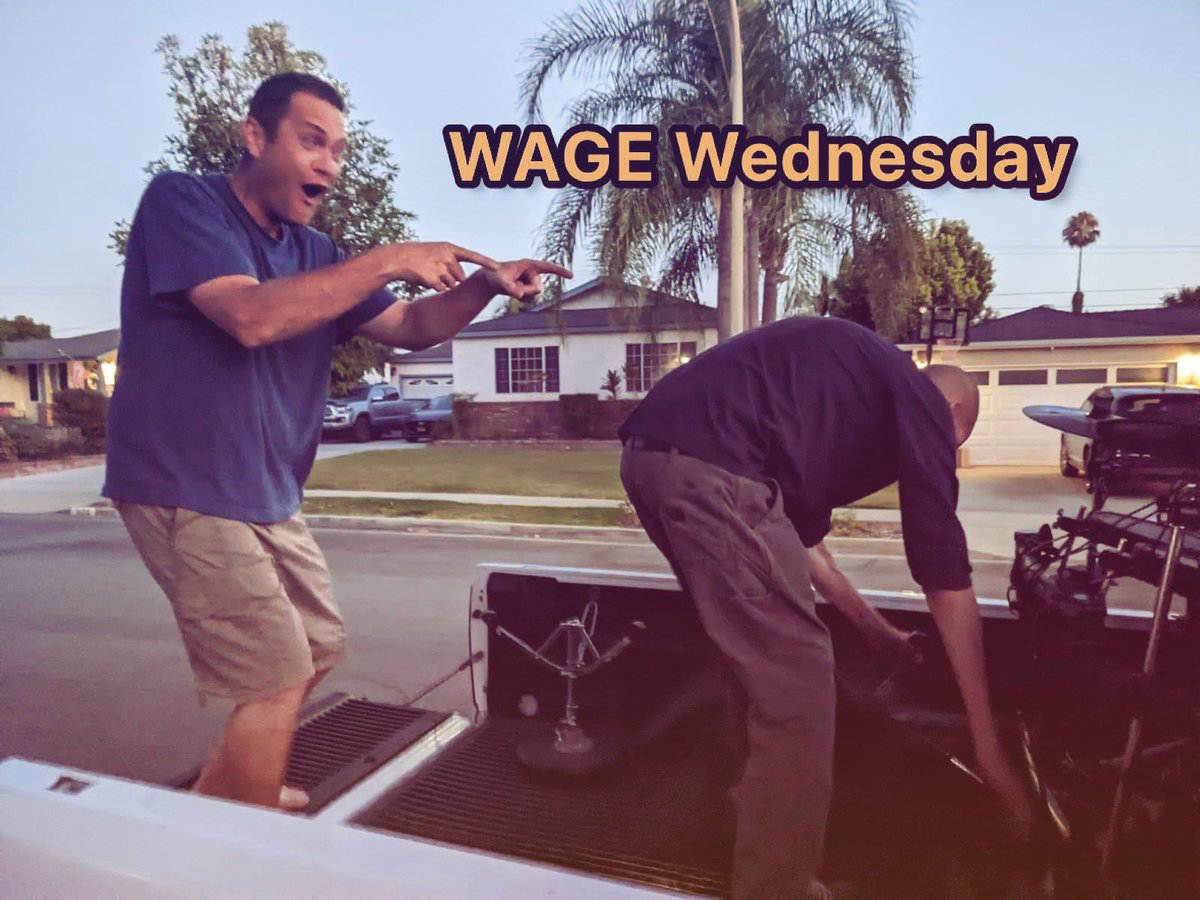 WAGE_Page's tweet photo. It’s WAGE WEDNESDAY!!! Drop the AI and do something real! Load up your sh*t and make some noise🤘🤘https://t.co/VIbiS5hwMG #rock #Creative #alternative https://t.co/z5KqZvdWy6