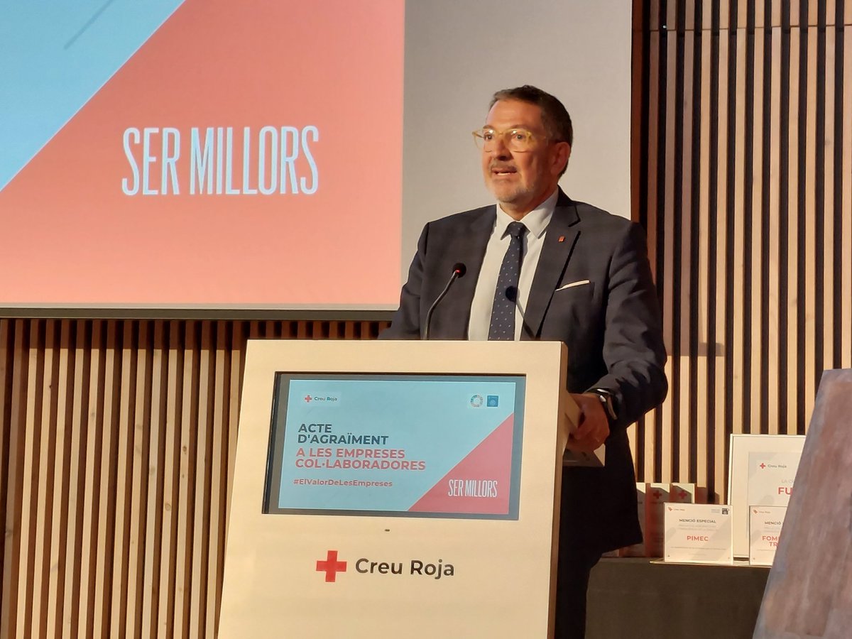 Creu Roja Catalunya (@creurojacat) on Twitter photo <a href="/JosepQuitet/">Josep Quitet</a> El conseller d'Empresa i Treball de la <a href="/gencat/">Generalitat de Catalunya</a>, <a href="/ConsellerSamper/">Miquel Sàmper</a> reforça el compromís, solidaritat i el valor de caminar plegats. <a href="/JosepQuitet/">Josep Quitet</a> El conseller d'Empresa i Treball de la <a href="/gencat/">Generalitat de Catalunya</a>, <a href="/ConsellerSamper/">Miquel Sàmper</a> reforça el compromís, solidaritat i el valor de caminar plegats.