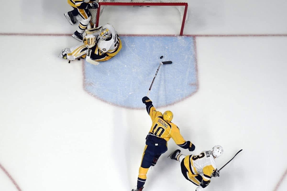 Smashville_Wins's tweet photo. 8 years ago today. Colton Sissons scored. https://t.co/sDQkihW9YN