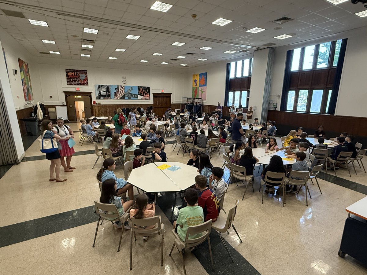 G Curtis BMS Principal (@geoffcurtis) on Twitter photo Our future Bulldogs are here today! 🐾🎉 Huge thanks to the 4th grade teachers from Roaring Brook and Graffin for bringing the future of Bell 🙌 And shoutout to our Bulldog Ambassadors for the expert tour guidance! 🏫🐶👏 #FutureBulldogs <a href="/chappaqua_csd/">Chappaqua Central School District</a> Our future Bulldogs are here today! 🐾🎉 Huge thanks to the 4th grade teachers from Roaring Brook and Graffin for bringing the future of Bell 🙌 And shoutout to our Bulldog Ambassadors for the expert tour guidance! 🏫🐶👏 #FutureBulldogs <a href="/chappaqua_csd/">Chappaqua Central School District</a>