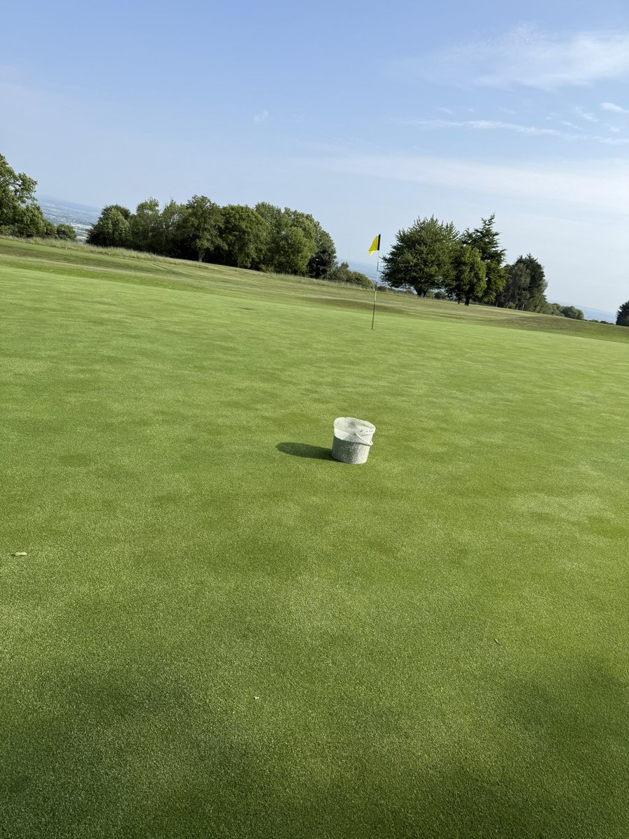 A nice walk today with one of our GM1000 getting in a few steps along the way. Clip rate checked to help with mangement. <a href="/ReesinkTurfcare/">Reesink Turfcare UK</a> <a href="/ToroGolf/">Toro Golf</a> <a href="/BIGGALtd/">British & International Golf Greenkeepers Assn.</a> <a href="/TurfBusiness/">Turf Business</a>
