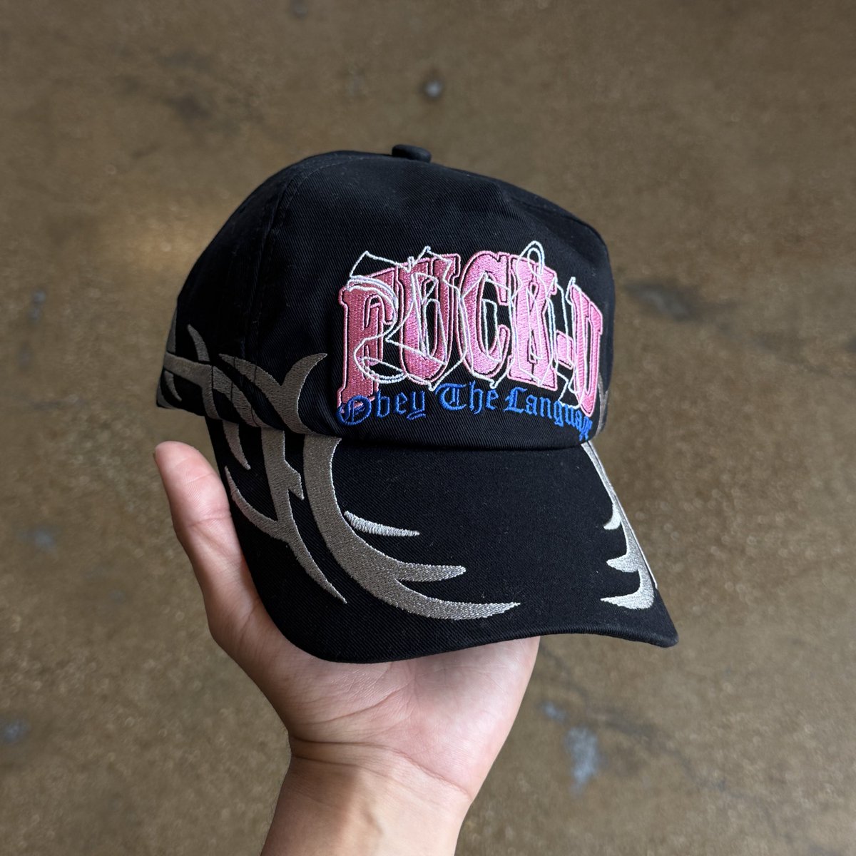 axlfiles's tweet image. BODYLANG HAT.
OUR FIRST DROP EVER JUNE 27TH