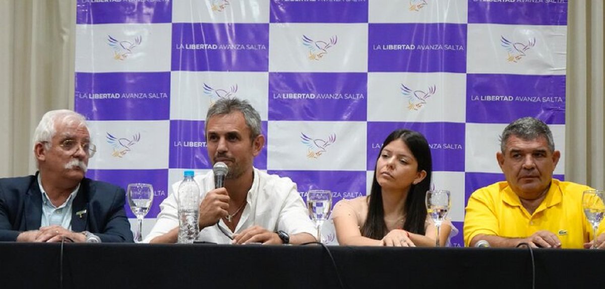 Un camino difícil para La Libertad Avanza de Salta

elintra.com.ar/2025/06/11/un-…