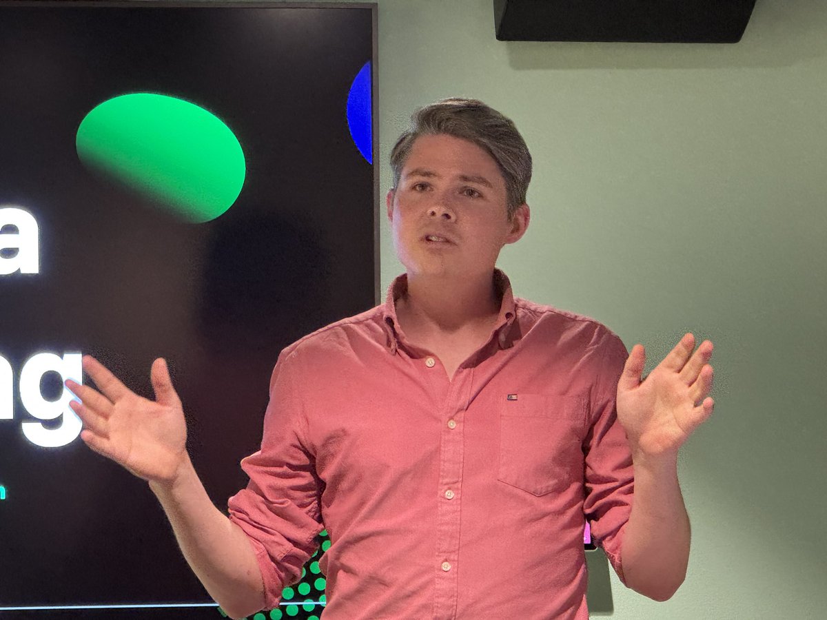 Kaupr.io - news and events (@kaupr_io) on Twitter photo Bitcoin meeting the Blockchain scene in Oslo today! Håkon Sandbakken <a href="/StuderBitcoin/">Håkon - Programleder i Bitcoinsnakk</a> from <a href="/BPINorge/">Bitcoinpolitisk Institutt Norge</a> is presenting BPI at Oslo Blockchain Meetup.
BPI have resently hired Morten Søberg, PhD as their new General Manager. Håkon is Deputy in the board of BPI. BPI is right now working Bitcoin meeting the Blockchain scene in Oslo today! Håkon Sandbakken <a href="/StuderBitcoin/">Håkon - Programleder i Bitcoinsnakk</a> from <a href="/BPINorge/">Bitcoinpolitisk Institutt Norge</a> is presenting BPI at Oslo Blockchain Meetup.
BPI have resently hired Morten Søberg, PhD as their new General Manager. Håkon is Deputy in the board of BPI. BPI is right now working