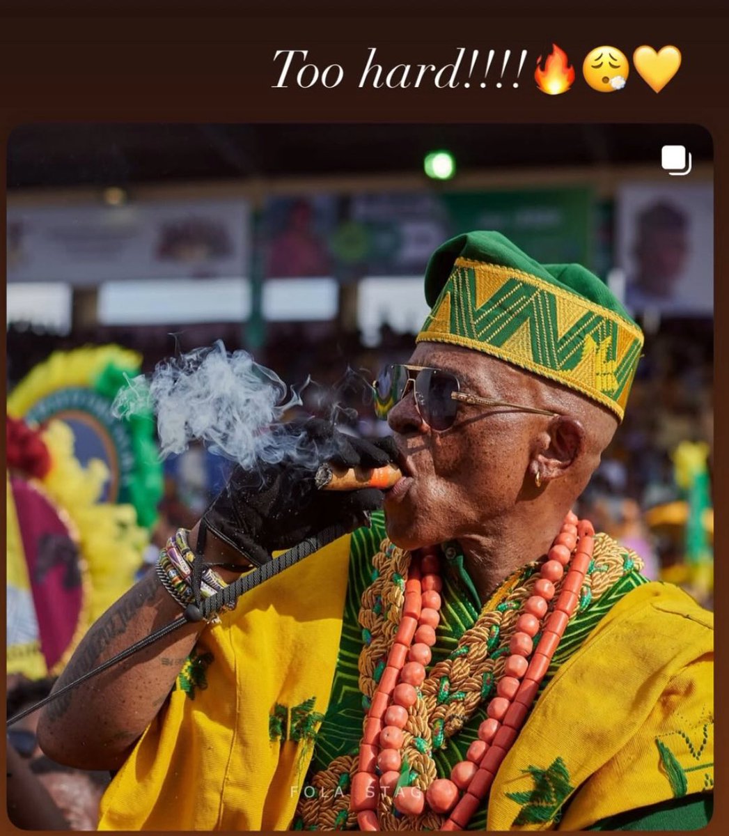 FarooqOreagba's tweet image. Rode in like a don, puffing on big smoke.. #purocigars #OjudeOba2025 #Rhobesofficial
