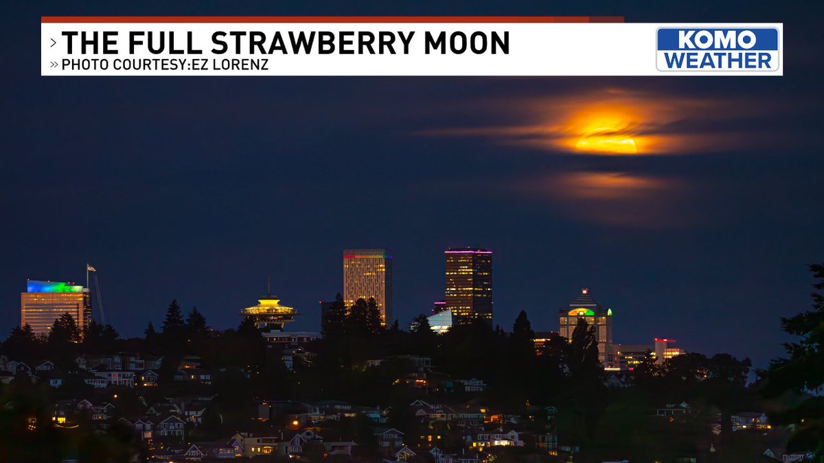 Great shots of the overnight Strawberry Moon - clouds and haze heightening the visuals! #wawx