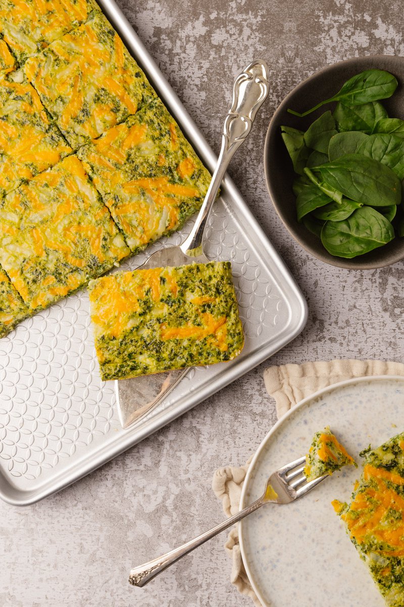 These spinach squares are an excellent way to incorporate greens into your meals, offering a nutritious blend of eggs and cheese on a sturdy base🥚 With simple ingredients &amp; just 10 minutes of prep, they're great for brunch or a snack when hunger strikes: eggs.ca/recipes/spinac…