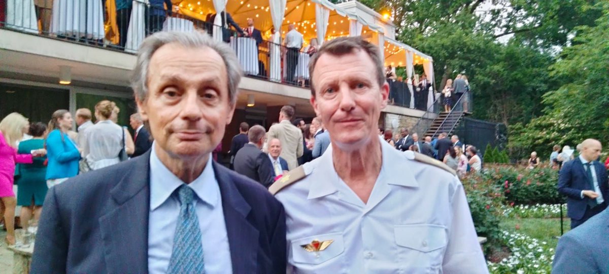 I attended the Danish Constitution Day celebration held at the Embassy of Denmark. The event was hosted by His Excellency Jesper Møller Sørensen, Ambassador of Denmark to the United States.

#GPI #EmbassyofDenmark #DanishConsitutionDay