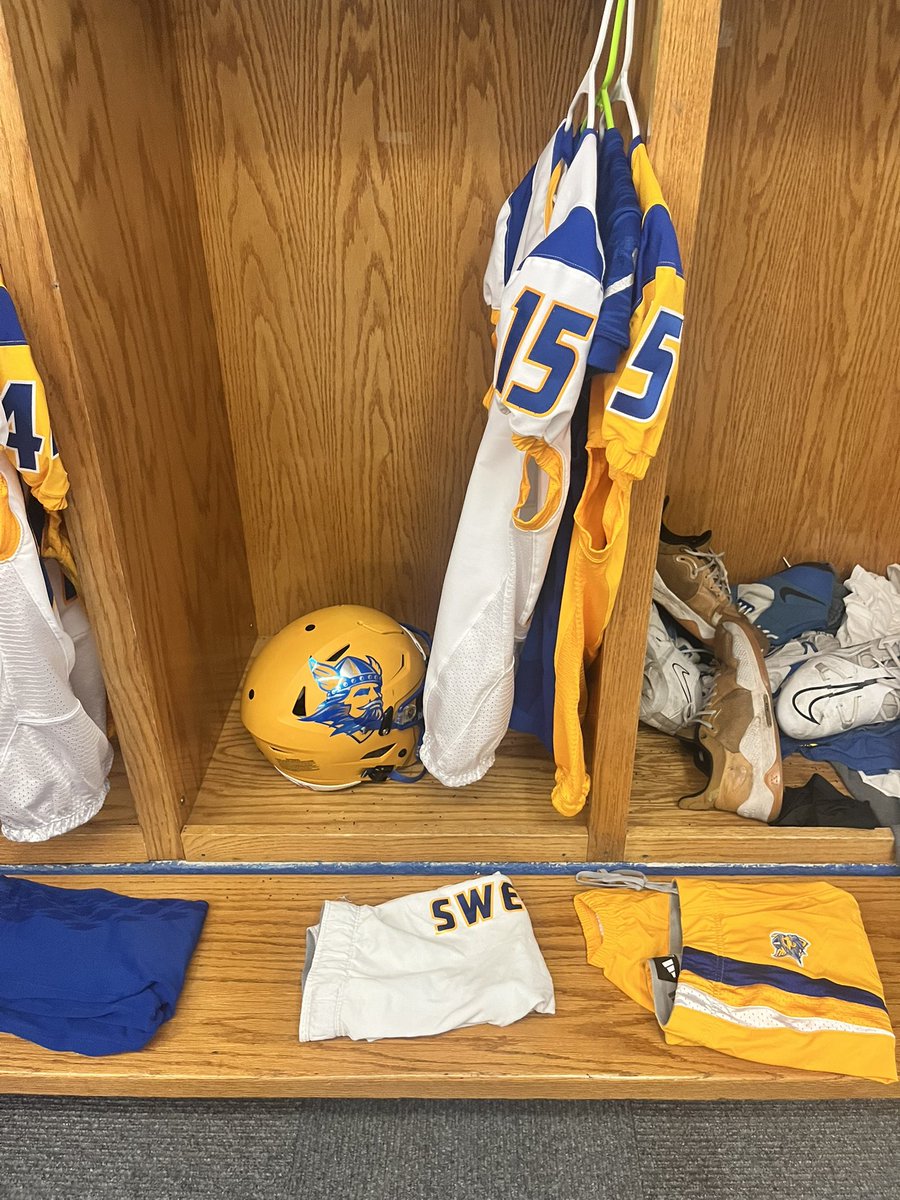 Trey Wright (@treywright150) on Twitter photo Blessed to receive my first official visit and a verbal offer From <a href="/FootballBethany/">Bethany College Football</a> Can’t wait to see what the future holds!
<a href="/coach_beason/">Tommy Beason</a> <a href="/_CoachHolden/">Knute Holden</a>
<a href="/SwedesDC/">Coach Josh Seybert</a> Blessed to receive my first official visit and a verbal offer From <a href="/FootballBethany/">Bethany College Football</a> Can’t wait to see what the future holds!
<a href="/coach_beason/">Tommy Beason</a> <a href="/_CoachHolden/">Knute Holden</a>
<a href="/SwedesDC/">Coach Josh Seybert</a>