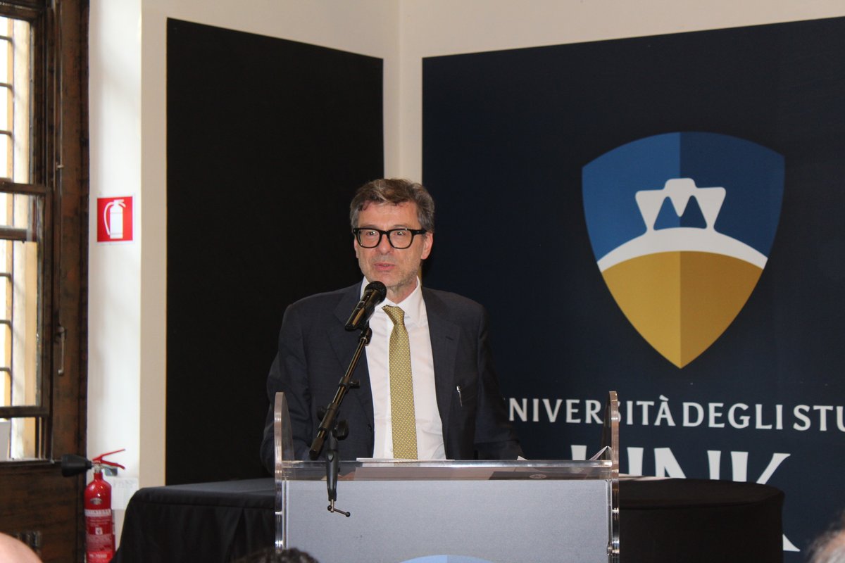 Università degli Studi Link tweet media