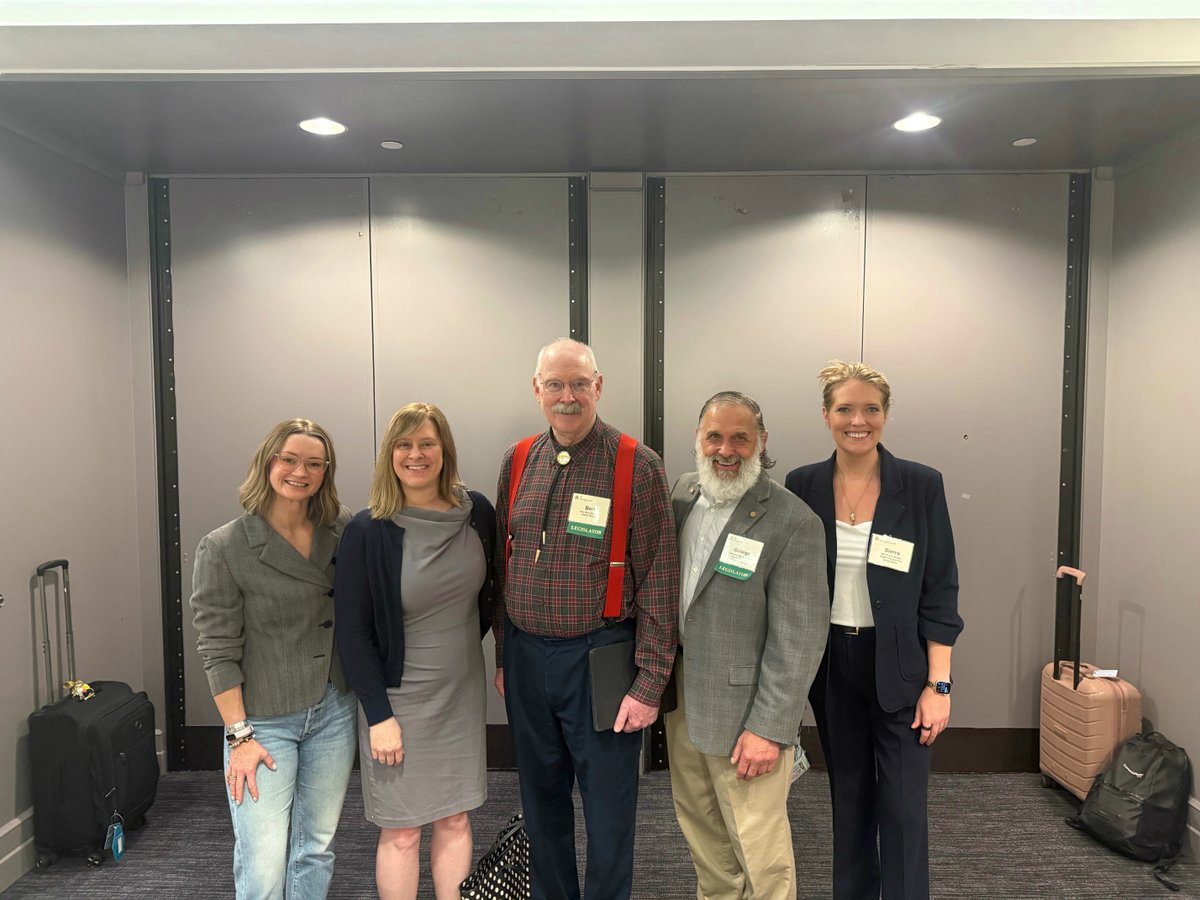 AOGA's tweet image. Honored to represent Alaska o&g at the Energy Council in D.C., joining leaders from 14 states and 2 provinces to tackle energy and environmental issues. Alaska’s voice is strong in shaping smart energy policy, both nationally and globally. 🌎