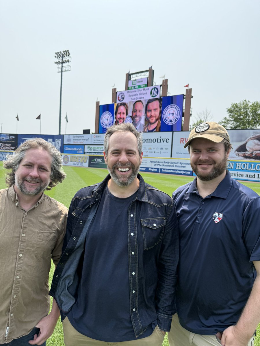 bensbiz's tweet image. 10 Years. 500 episodes. And now a Minor League  theme night! 

The Show Before the Show Night! 

Tonight! 

@SOMPatriots Doubleheader kicking off at 4! 

Stanton and Stroman are also here, but the big celebrities have already arrived: