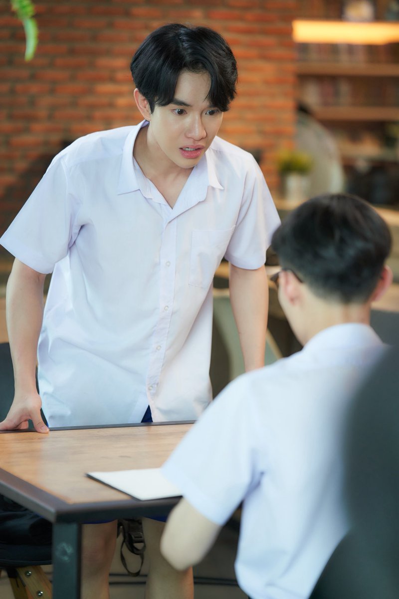 3kok_KL's tweet image. ทำอะไรเนี่ยยยยยยย  #EyeContactEP5