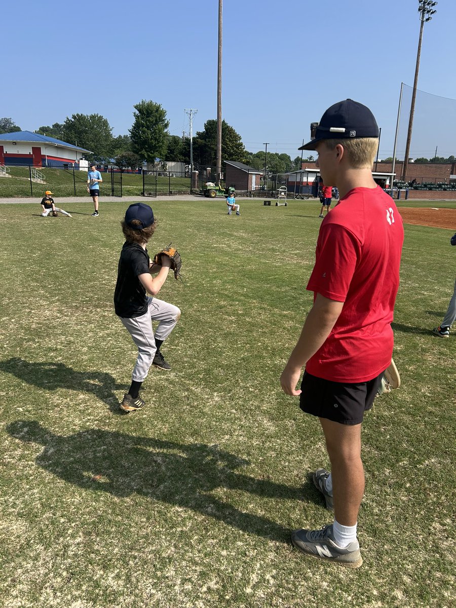 WestRebels_BSB's tweet photo. Great last day of camp! We worked on pitching and catching fundamentals and then played our final games of the week…after that, slip &amp; slide and water balloon fun!

We had a fantastic group of campers this week and had tons of fun. Thank you for coming out!

#RebsBSB🔵🔴⚾️ https://t.co/YAKIKbpSfe
