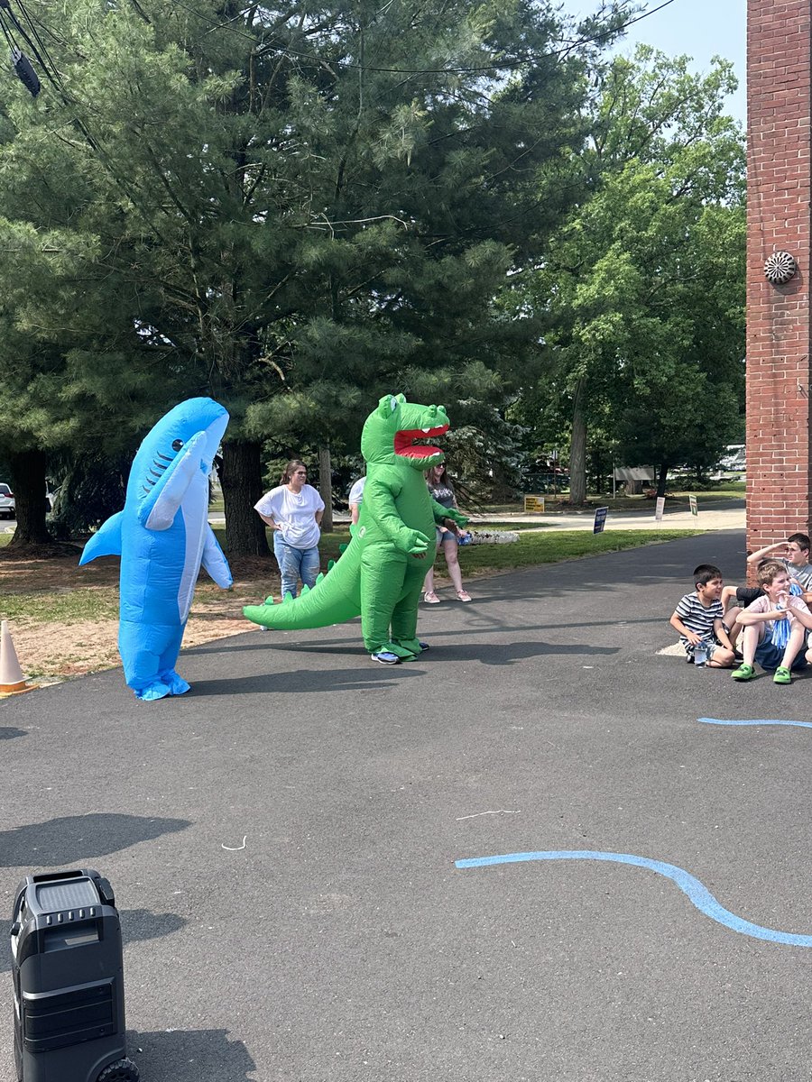 Kimberley Giles tweet media