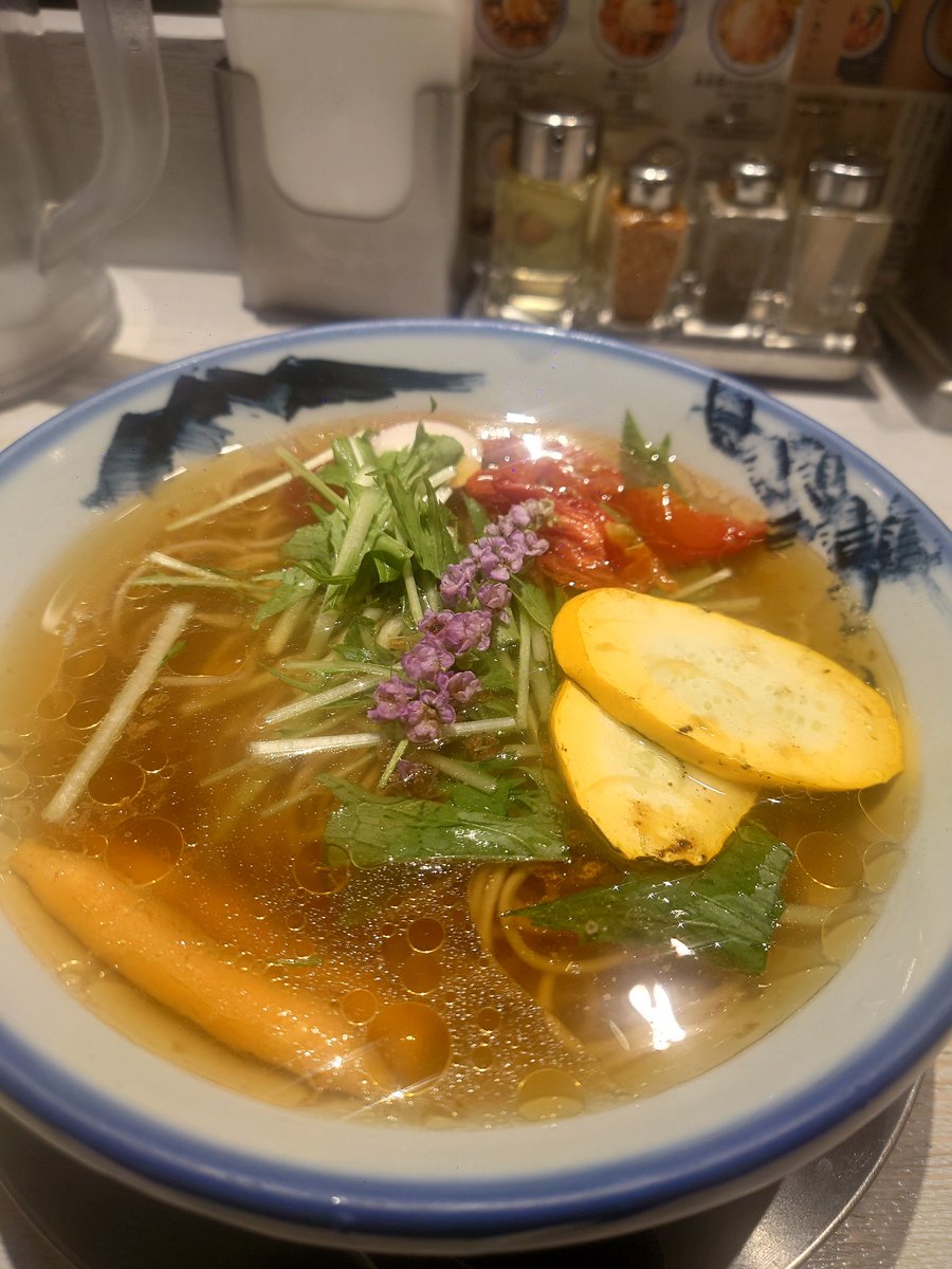chiichiiblog's tweet photo. バルンソン漢方翌々日は前日からマイナス0.5kg☆開始からトータルでマイナス1.1kg減。ブログは週単位で細かくまた書こうと思いますが、多少増える日があっても週単位で見ると必ず減っているので、レコーディングで凹まないコツは週スパンで見ること。夜はヴィーガンラーメン🍜驚くほど美味しく満足❤ https://t.co/gODpY5RE1M