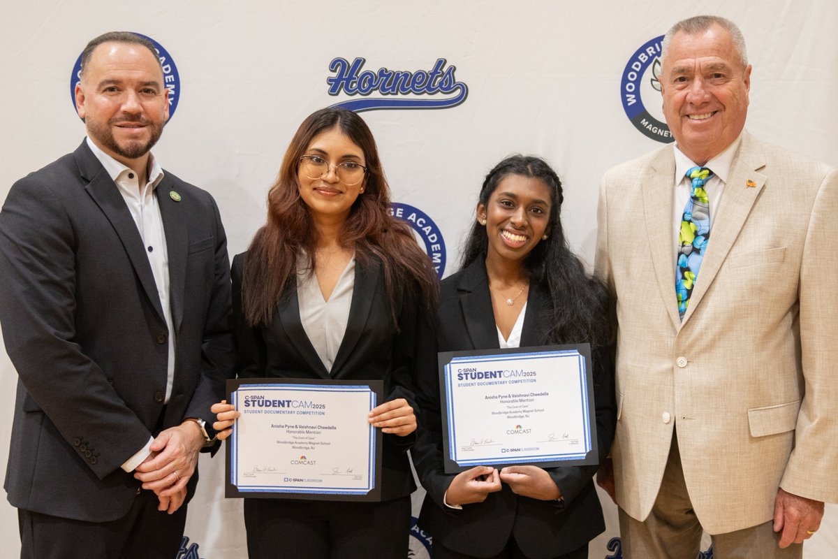 StudentCam's tweet image. Thank you to @MiddlesexCntyNJ Commissioner Director Ronald G. Rios and to @ComcastPhillyNJ for helping us to recognize Anisha Pyne & Vaishnavi Cheedella from @woodbridgeAcad in @WoodbridgeNJ and their documentary "The Cost of Care." Watch it here:
c-span.org/program/public…