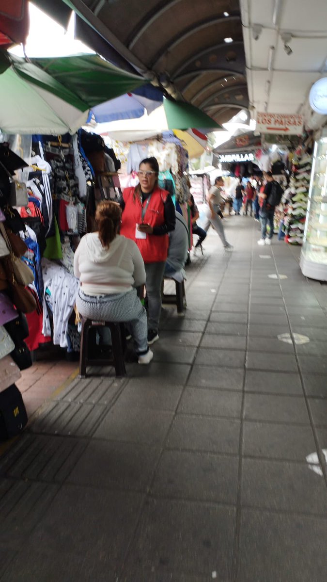 Metrolinea's tweet photo. #AEstaHora 🚨 Con apoyo del Ministerio de Transporte se realizan las Encuestas de Preferencia Declarada a la población del Área Metropolitana para avanzar hacia un SITME sostenible y eficiente.  @EMIRATOJOSE @AreaMetroBga @MinTransporteCo @johnmadelgado https://t.co/9Hju62lasf