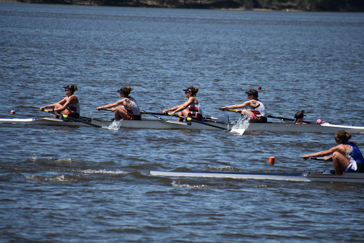 Four Brebeuf rowers who will be competing at Nationals starting tomorrow!

Kayden Coddens '26
Jack Foltz '25
Sophia Meier '25
Lauren Raines '26

They qualified at the Midwest Youth Rowing Championship in Cini back in May.  Good luck in Sarasota!

(1/2)