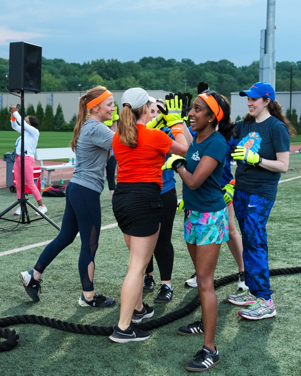 FCC_Foundation's tweet image. We had a fun night last week with these incredible women at Ladies Lace Up! 🧡🫶💙
