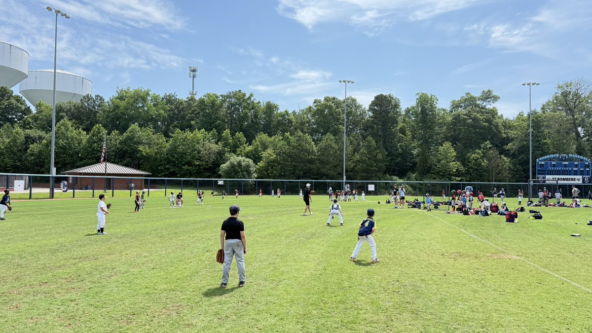 🐻 ⚾️ Camp Day 3!! Lots of 💣 💣 were dropped today!! <a href="/Bears_CHS/">Cambridge Baseball</a>