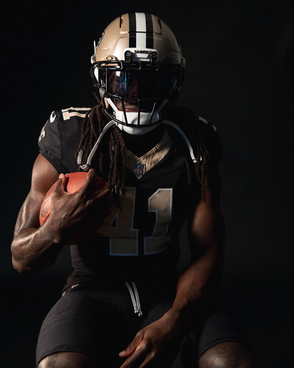 Saints's tweet photo. Four-letter word for 4️⃣1️⃣ https://t.co/L1zTIvVYNB