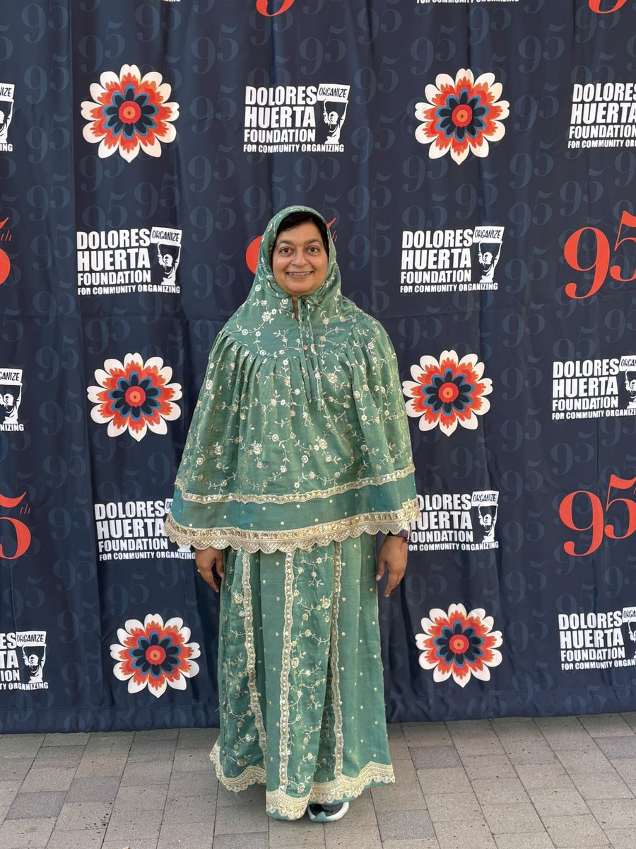 Fatema Baldiwala (@laeducationnews) on Twitter photo The fear was palpable amidst celebrating Dolores Huerta’s 95th birthday. 🙏 <a href="/DoloresHuertaFD/">Dolores Huerta Foundation</a> for the invitation & opportunity to speak with a TRUE legend- one my students revere & who inspires us every single day in the work we do. #FreeDavidEndRaids. Bless all mothers! The fear was palpable amidst celebrating Dolores Huerta’s 95th birthday. 🙏 <a href="/DoloresHuertaFD/">Dolores Huerta Foundation</a> for the invitation & opportunity to speak with a TRUE legend- one my students revere & who inspires us every single day in the work we do. #FreeDavidEndRaids. Bless all mothers!