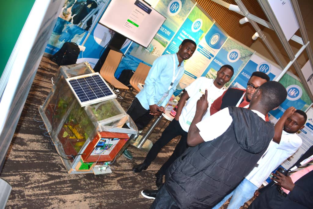 🌿 At Solar Agritech Ltd, we’re growing the future!

From smart greenhouses to solar-powered farming, we’re driving climate-resilient agriculture in Rwanda 🇷🇼

#SolarAgritech #SmartFarming #YouthInAgriculture #AgriTech #Ryaf