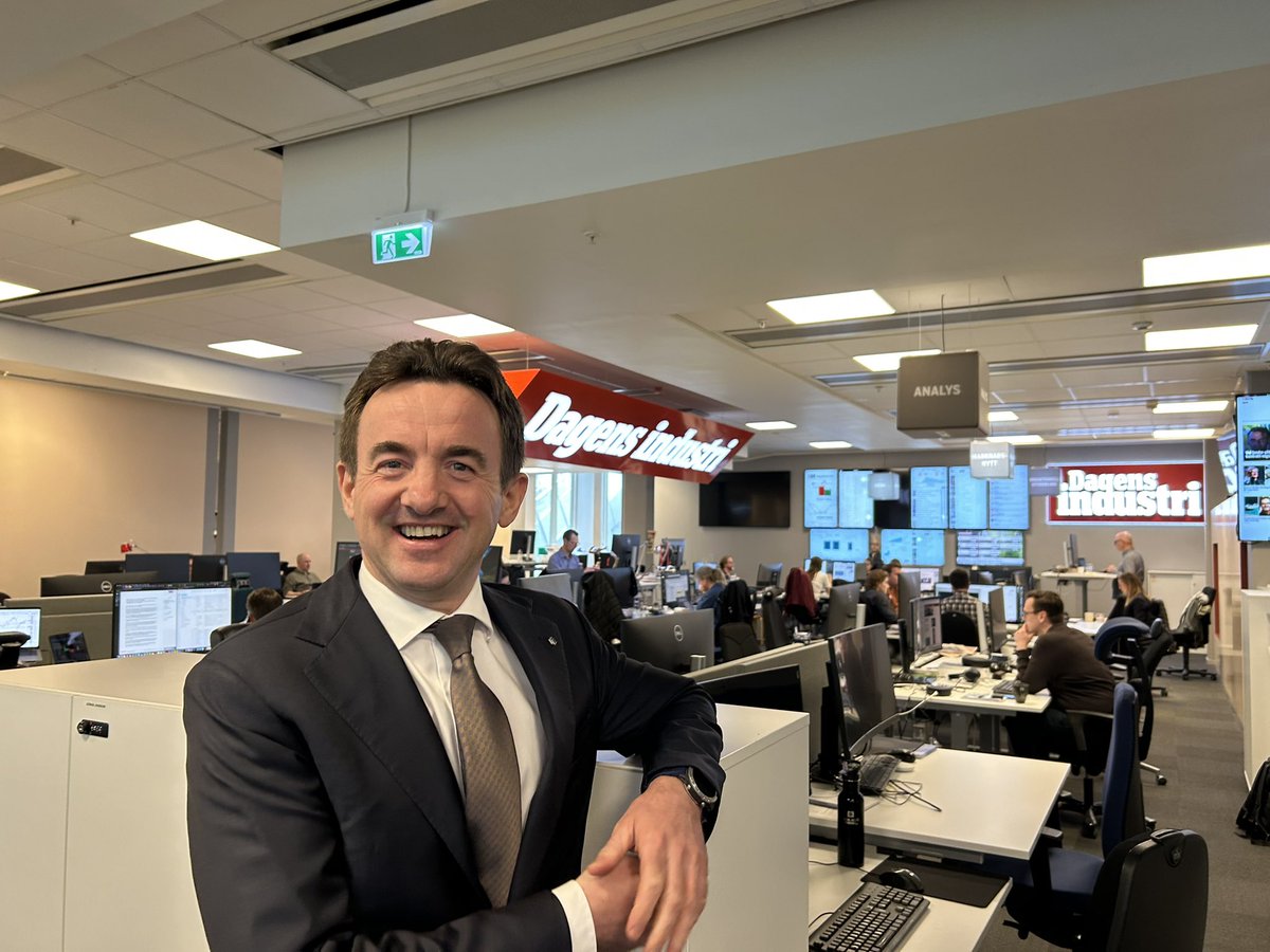 Dziś na spotkaniach z inwestorami w Sztokholmie🇸🇪 Szwedzkie fundusze przyznają, że dzięki polskim akcjom mają w tym roku rekordowe wyniki.🇵🇱📈🏆 W wywiadzie dla szwedzkiego finansowego dziennika @Dagens industri, odpowiadałem na pytania o sukcesy polskiej giełdy.🇵🇱🚀💪