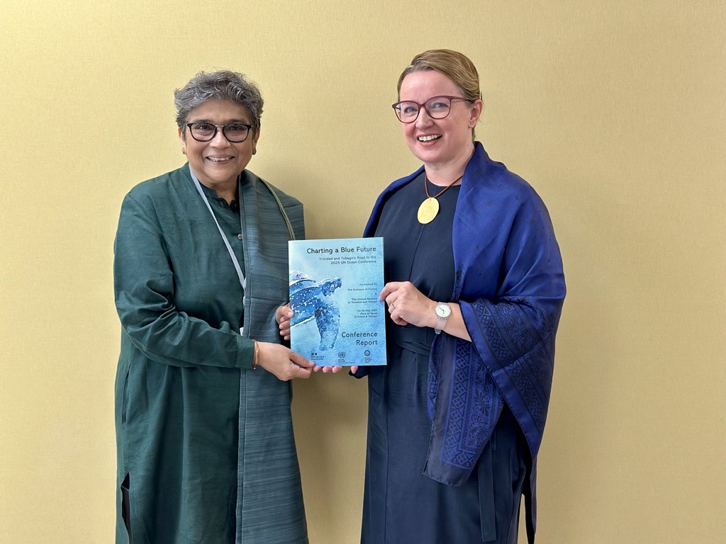 Great exchange with UN Resident Coordinators in 🇹🇹 Trinidad &amp; Tobago, 🇨🇻 Cabo Verde &amp; 🇹🇱 Timor-Leste at #UNOC2025. We discussed UN support for #SIDS from ABAS implementation to #FFD4 &amp; the #MVI. Together, we’re committed to delivering for island nations.