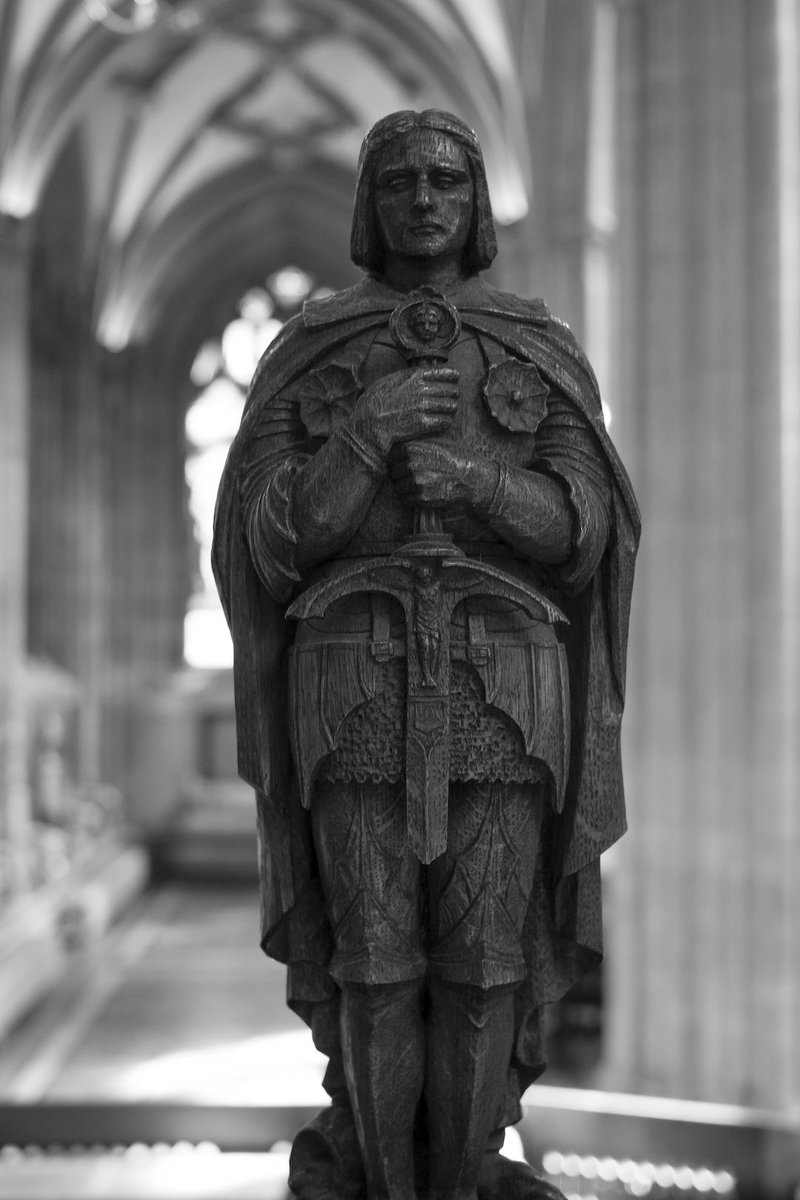 St Mary Redcliffe is filled with wonderful carvings in wood, alabaster and stone. This superb figure of St George, dating from 1933, can be found on the Vicar's stall in the Chancel where you can also see figures of St Nicholas and St Thomas of Canterbury.
