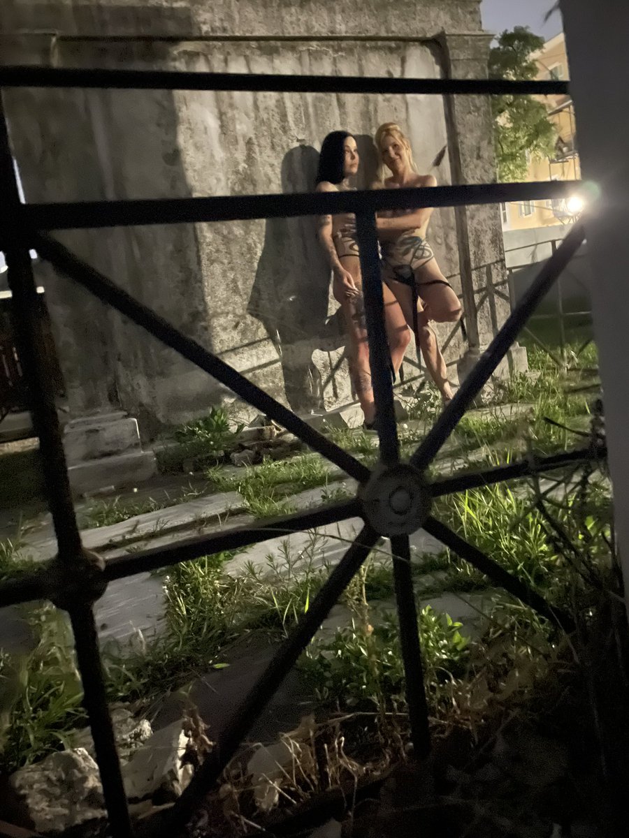 Content hiding on only fans come find me in the grave yard 😈