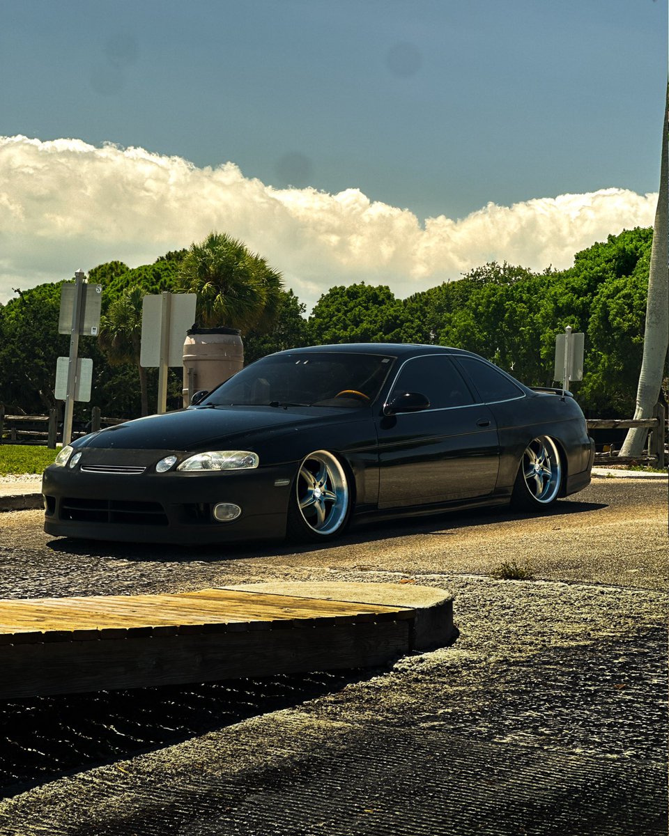 1998 Lexus SC400 tweet media