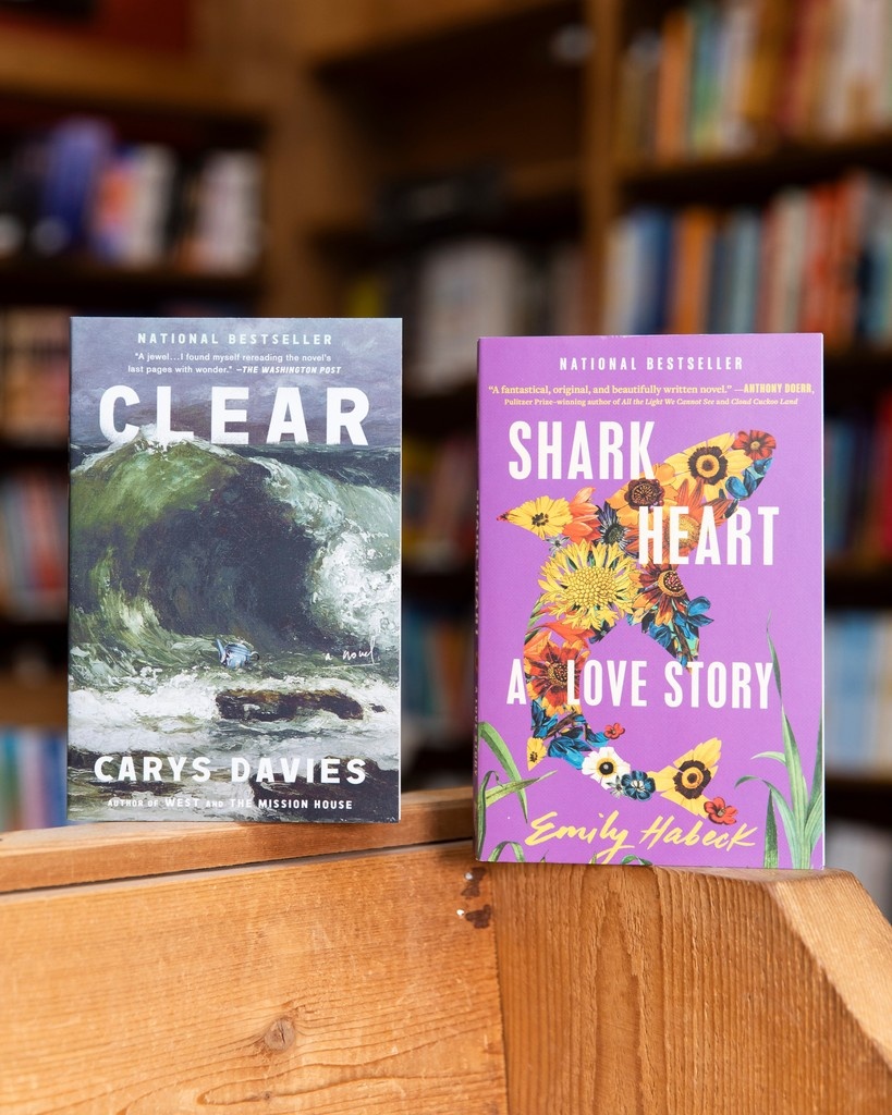 ElliottBayBooks's tweet image. Are you a loyal EBBCo Staff Recs reader? This one's for you!
If you were sad these staff recommendations ended, read these next:
#indiebookstore #elliottbaybookcompany